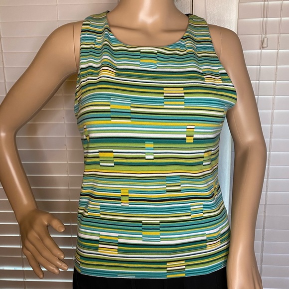Danskin Active Athletic Racerback Tank Top Lrg VGC - Picture 1 of 4